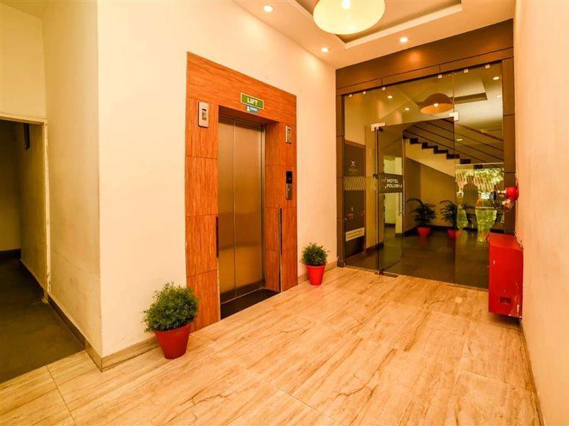 Hotel Polo Max Jabalpur Esterno foto