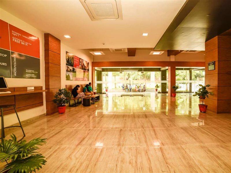Hotel Polo Max Jabalpur Esterno foto